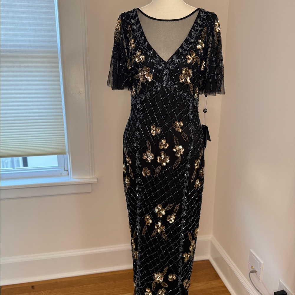 Adrianna Papell Black & Gold Sequin Floral V-Neck Maxi Dress